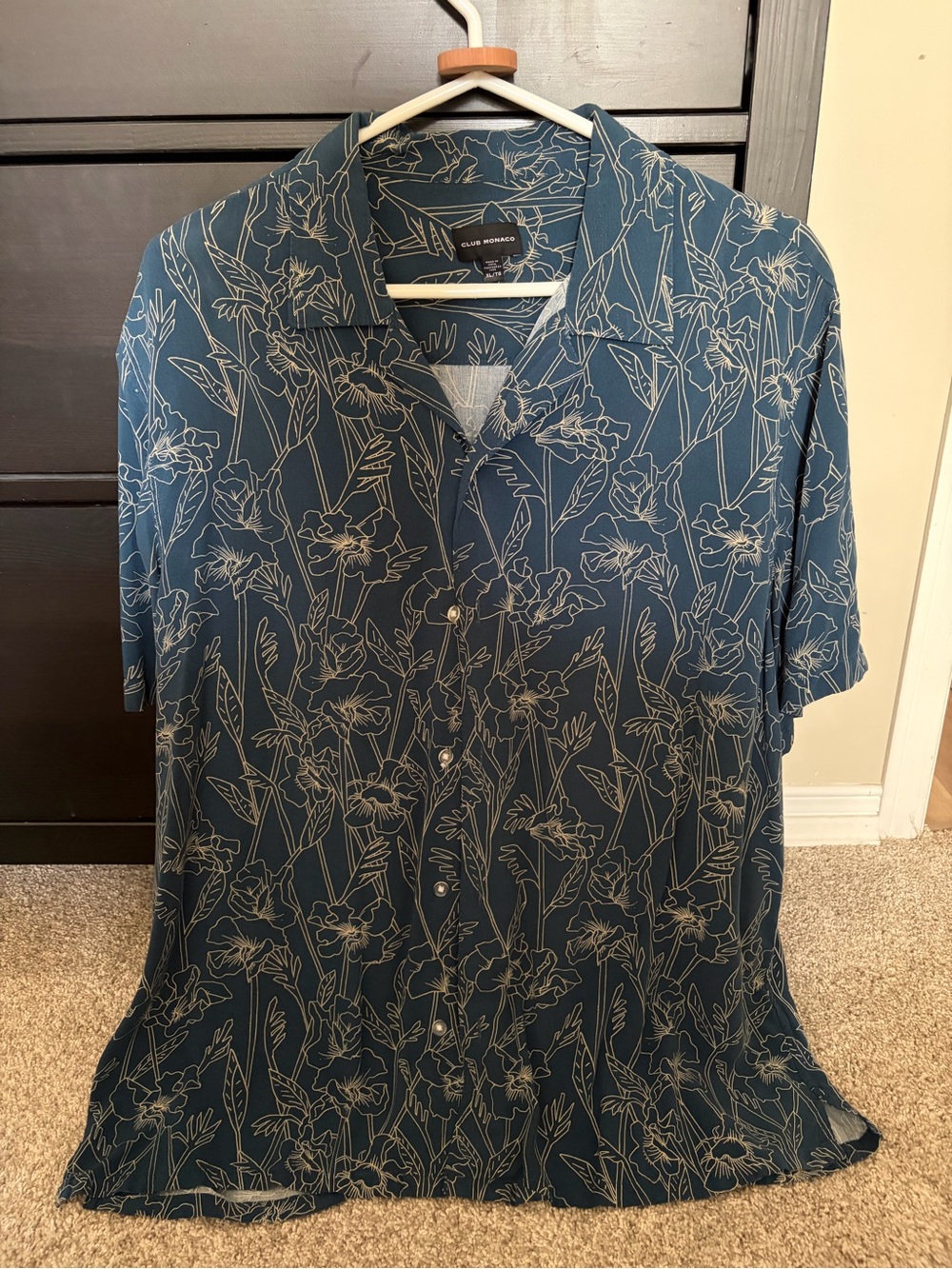 Club Monaco Men’s Teal Blue Floral Short-Sleeve Button-Down Shirt